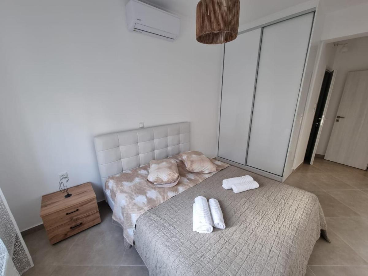 Agora Luxury Apartment 1 Lutráki Kültér fotó