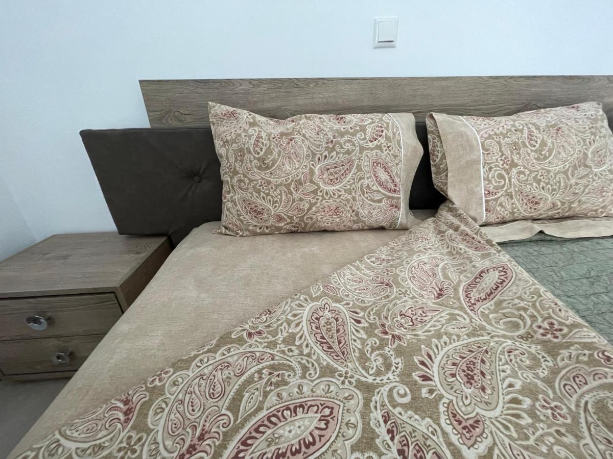 Agora Luxury Apartment 1 Lutráki Kültér fotó